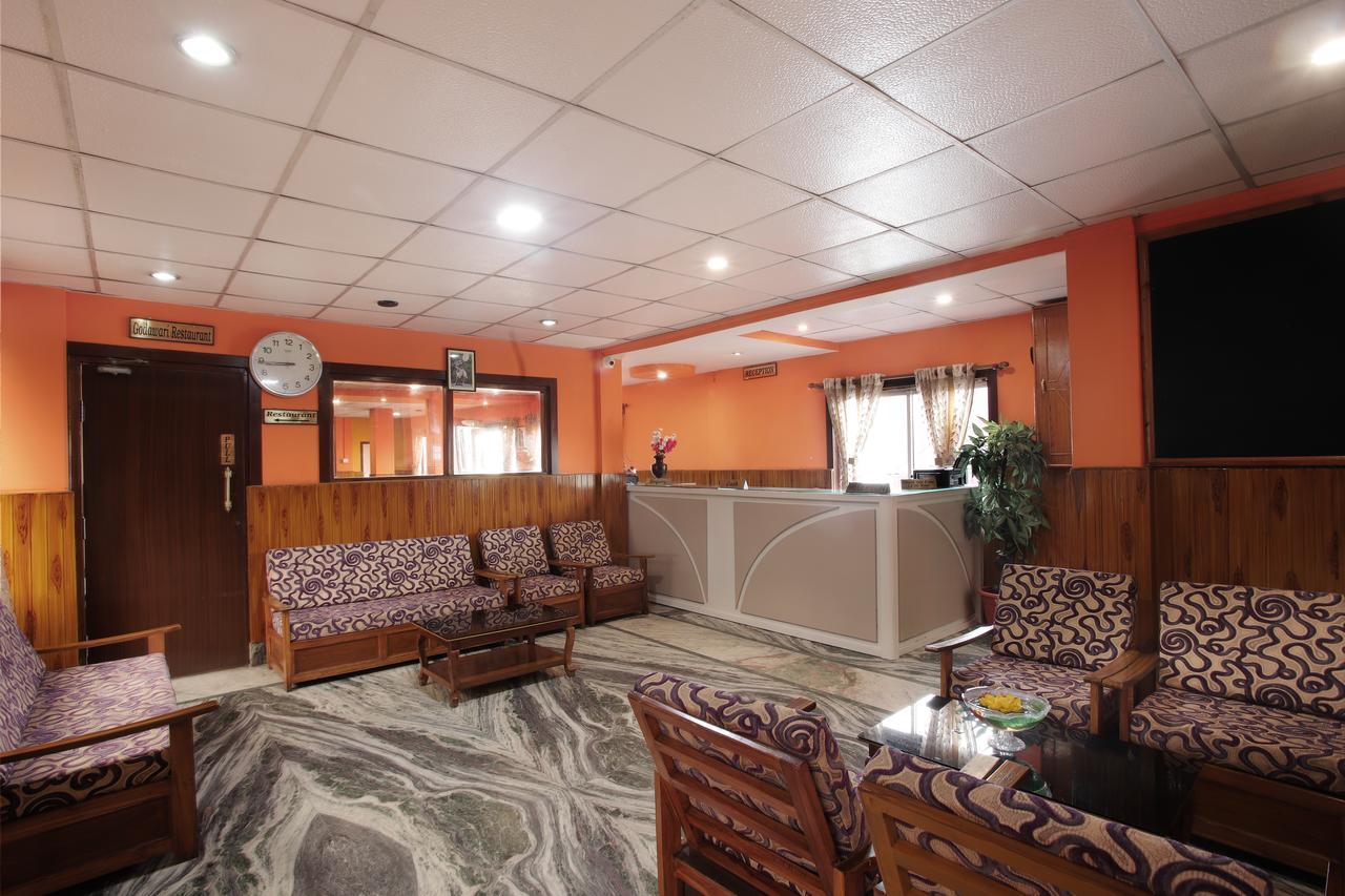 Hotel Kasturi Palace & Restaurant Darjeeling Дарджилінг Екстер'єр фото
